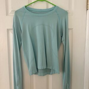 Lululemon swiftly tech long sleeve race crop